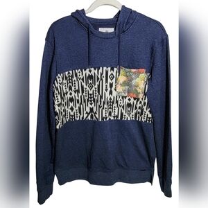 On the Byas Women's Lightweight Aztec Print Hoodie - Size M